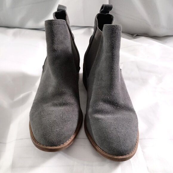 Steve Madden Dicey Gray Leather Booties Women’s Size 6 Ankle Boots Comfort - Picture 10 of 10